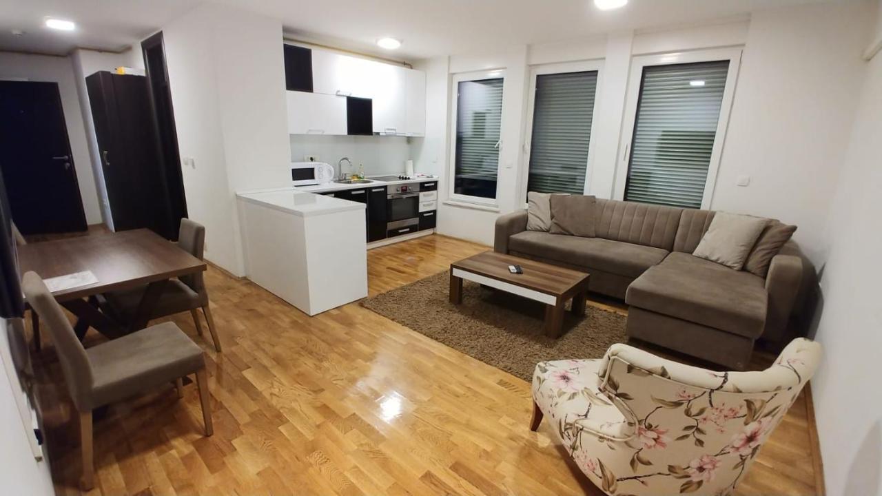 Apartments Leon サラエヴォ エクステリア 写真