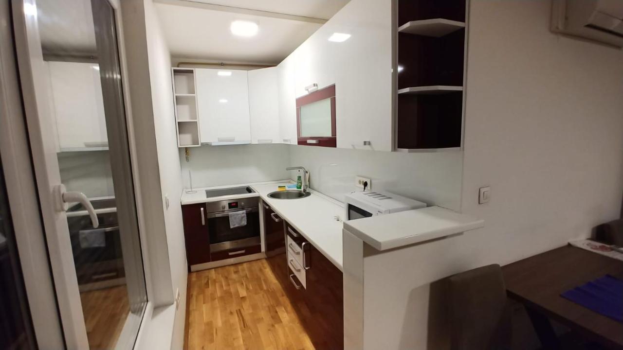 Apartments Leon サラエヴォ エクステリア 写真