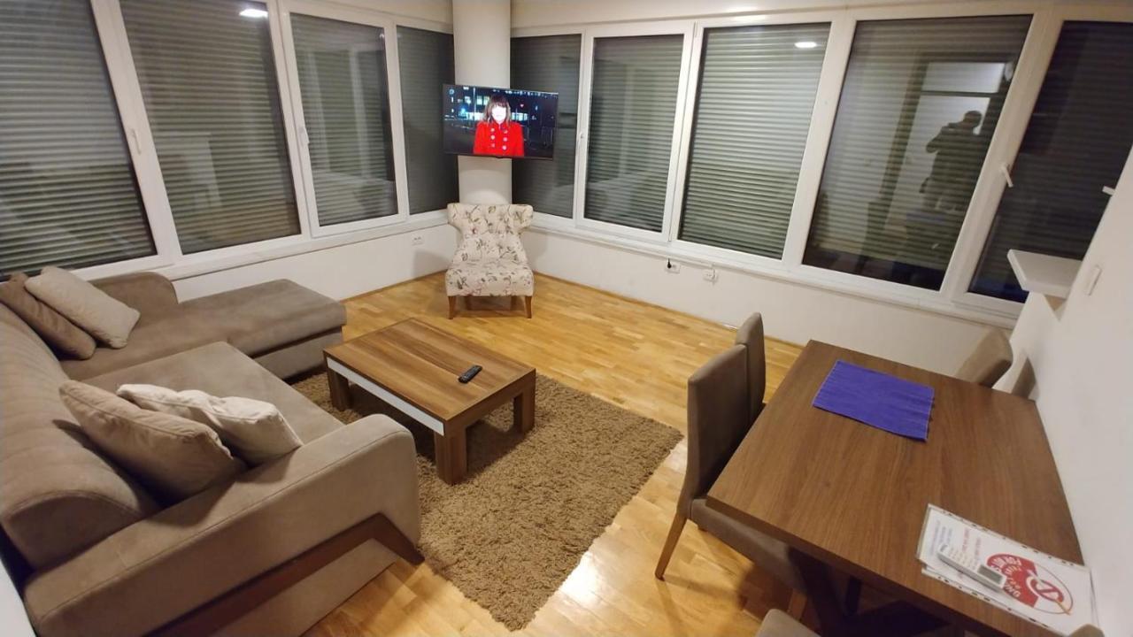 Apartments Leon サラエヴォ エクステリア 写真