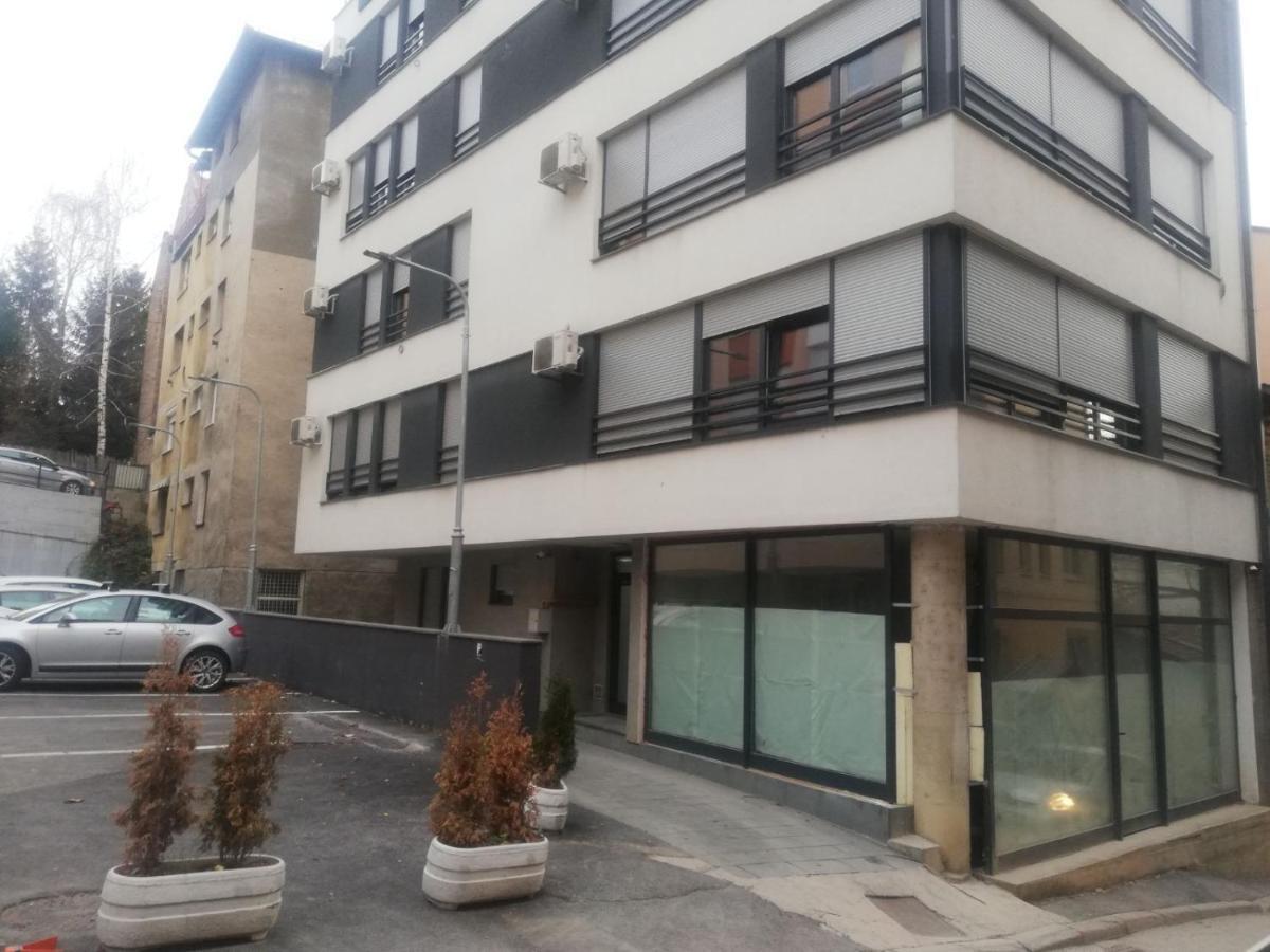 Apartments Leon サラエヴォ エクステリア 写真
